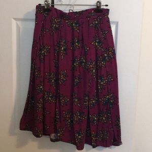 Lularoe Madison Pleated Midi Skirt with Pockets